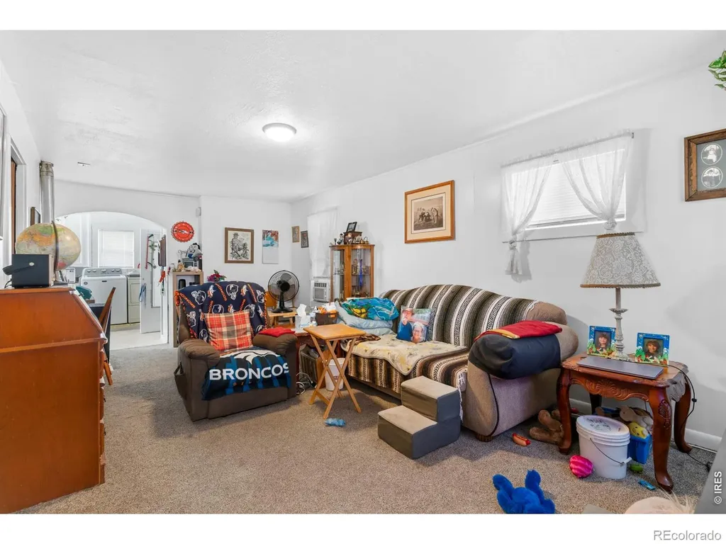 805 Cleveland Street Sterling CO 80751
