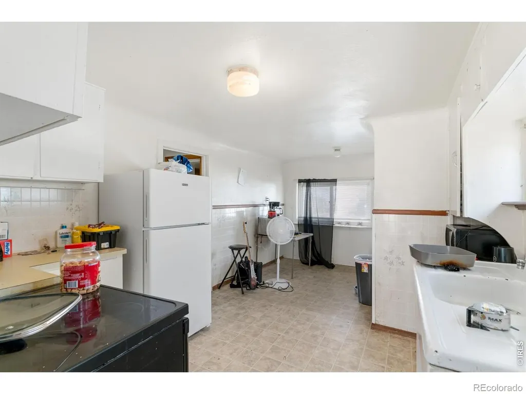 805 Cleveland Street Sterling CO 80751
