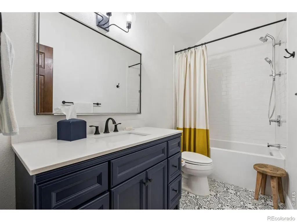 7314 Timothy Place Niwot CO 80503