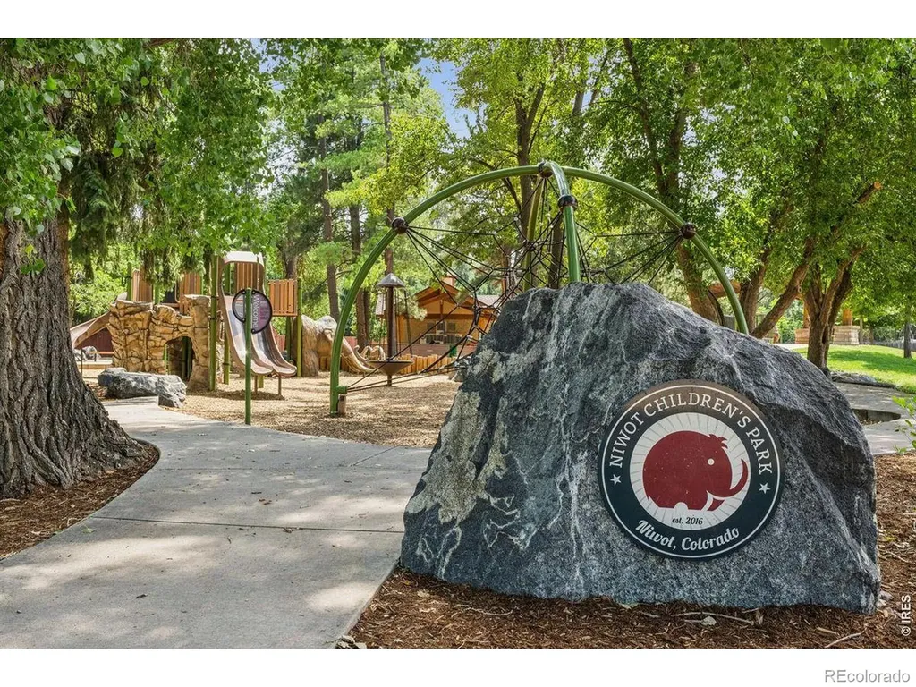 7314 Timothy Place Niwot CO 80503