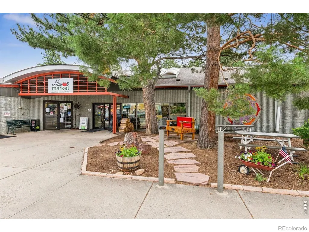 7314 Timothy Place Niwot CO 80503