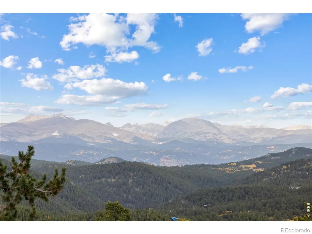 133 Black Bear Trail Golden CO 80403