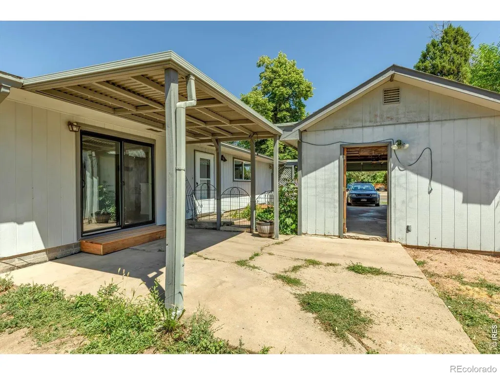 2413 W Elizabeth Street Fort Collins CO 80521