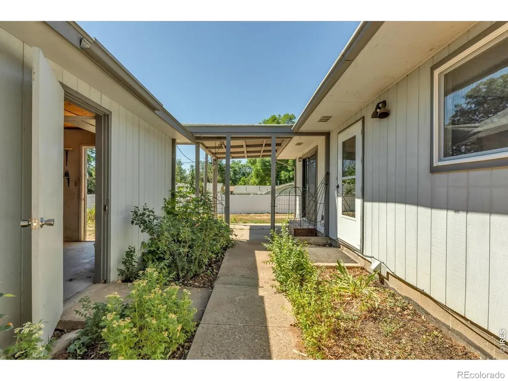 2413 W Elizabeth Street Fort Collins CO 80521