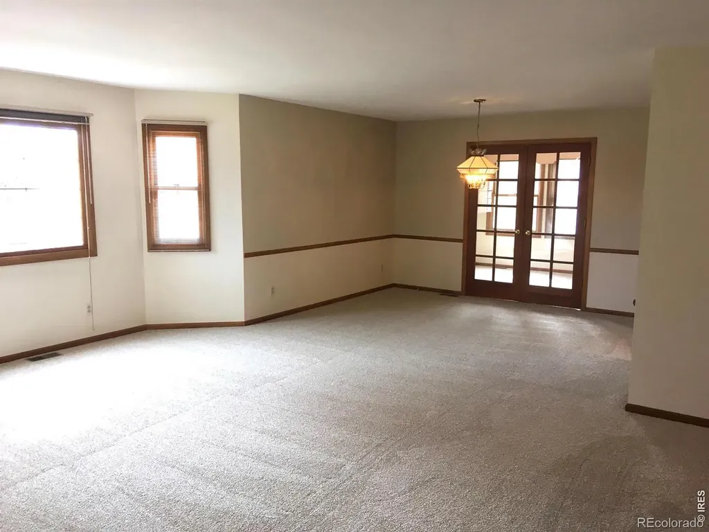 2627 Elmhurst Circle Longmont CO 80503