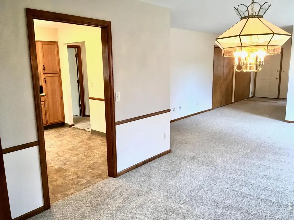 2627 Elmhurst Circle Longmont CO 80503