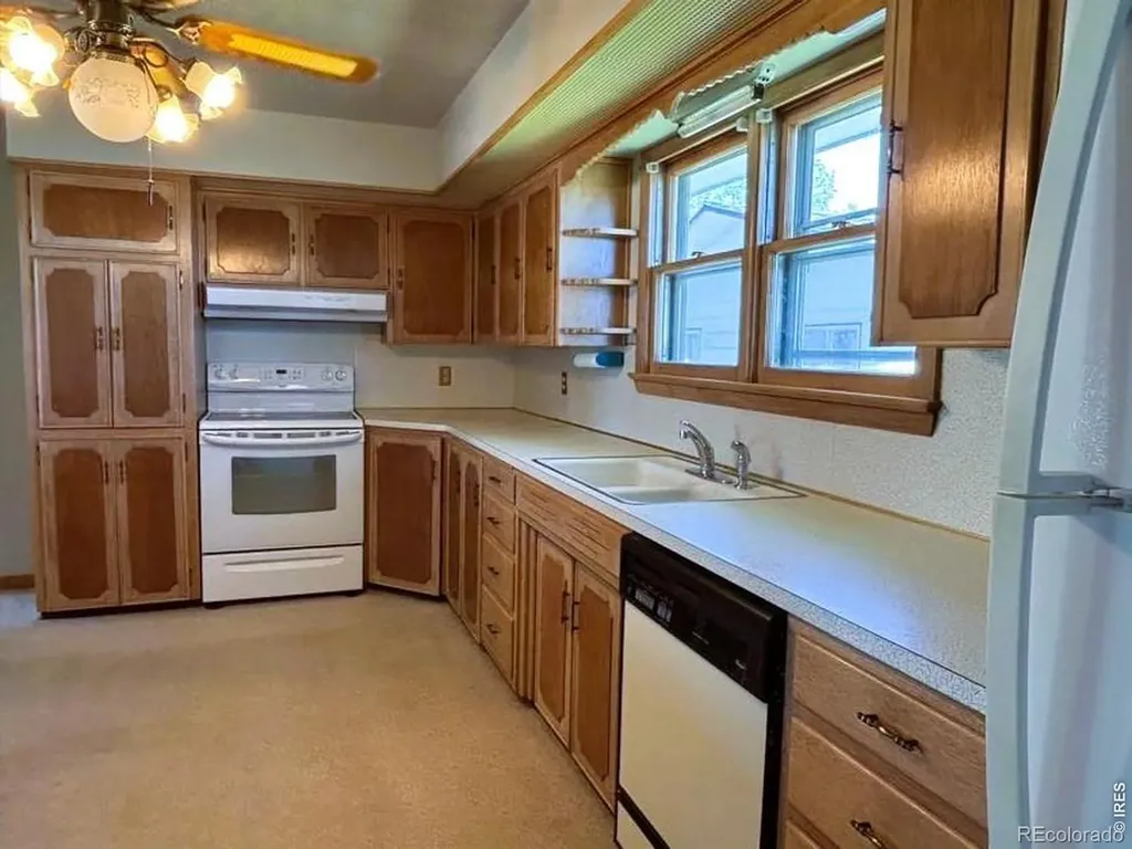 120 Parkview Drive Sterling CO 80751