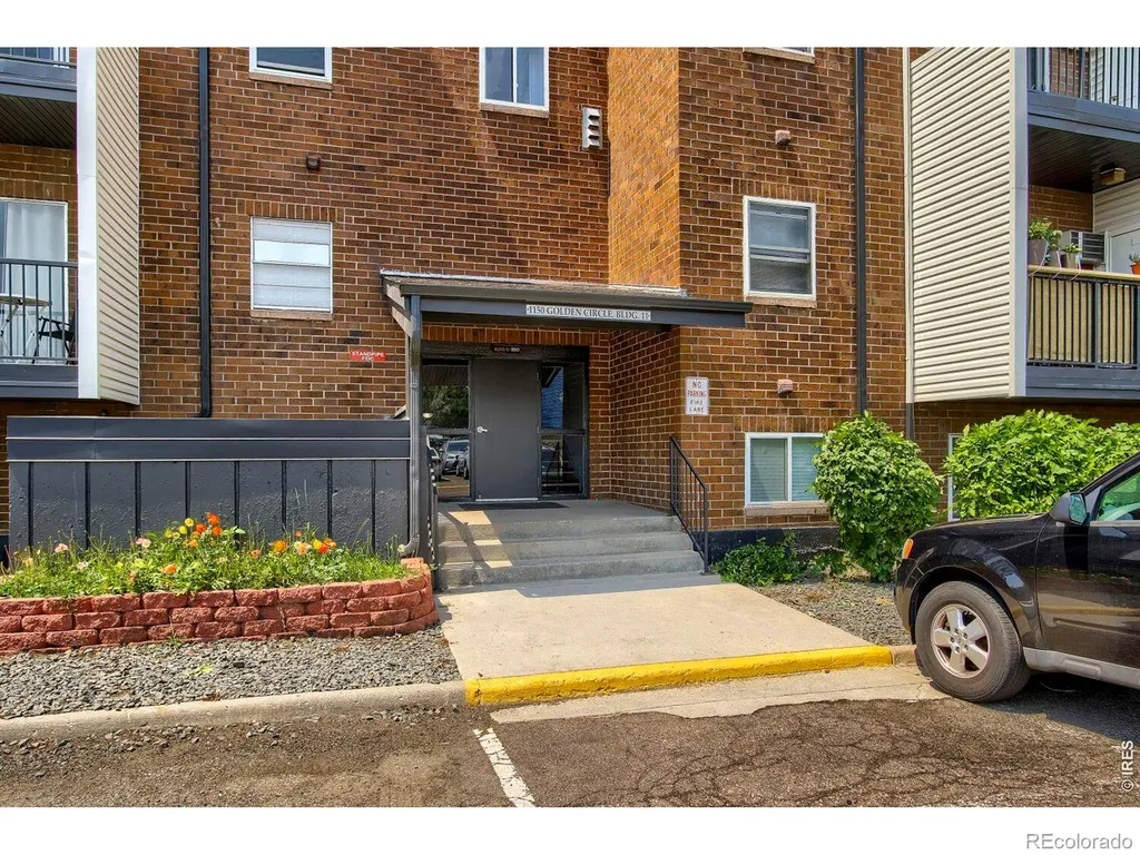 1150 Golden Circle Golden CO 80401