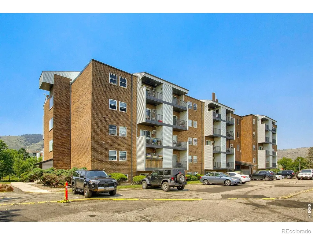 1150 Golden Circle Golden CO 80401