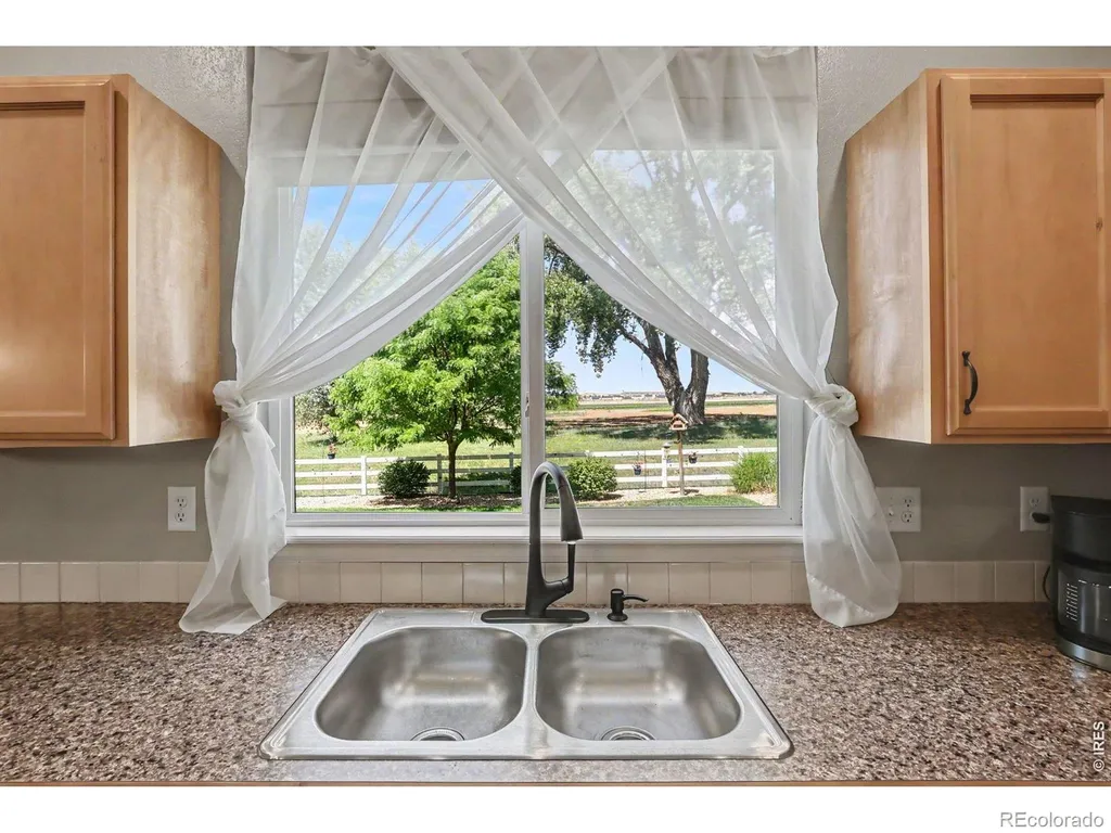 218 Sycamore Avenue Johnstown CO 80534