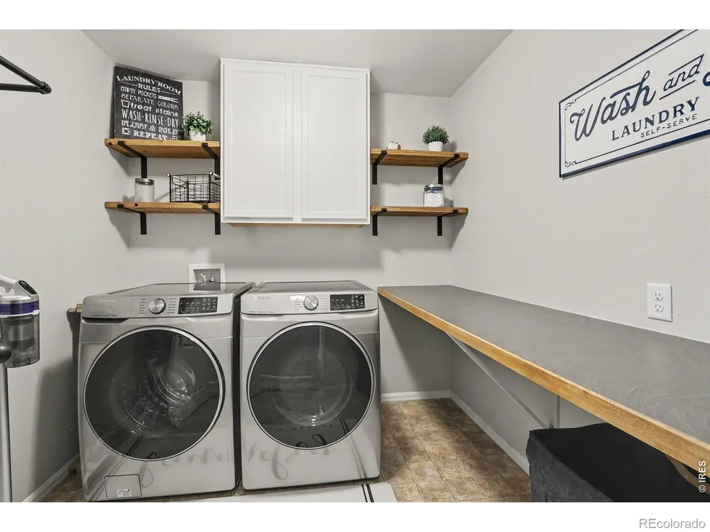 218 Sycamore Avenue Johnstown CO 80534