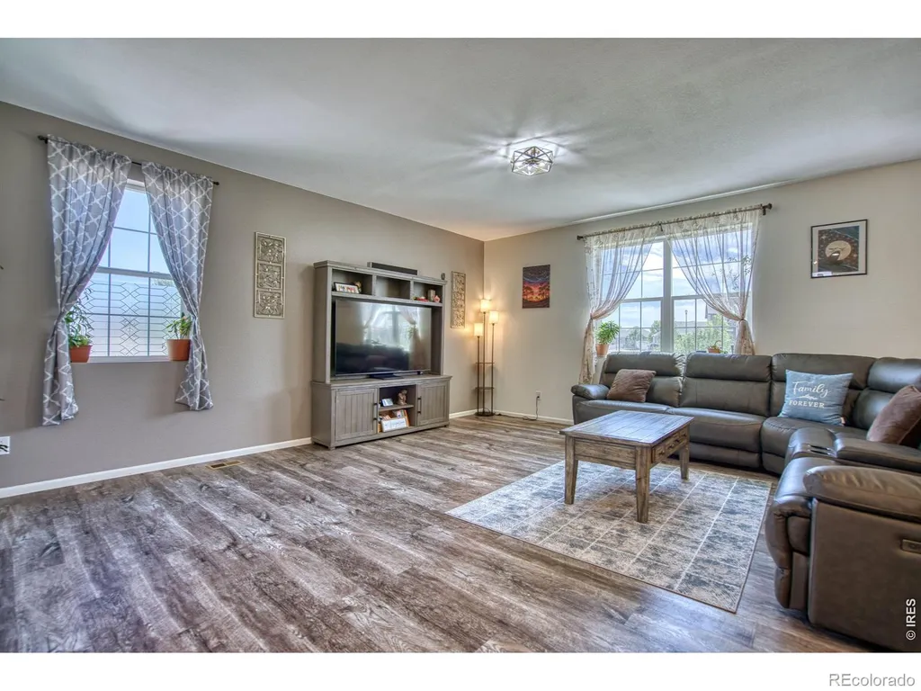 5340 Stagecoach Avenue Longmont CO 80504