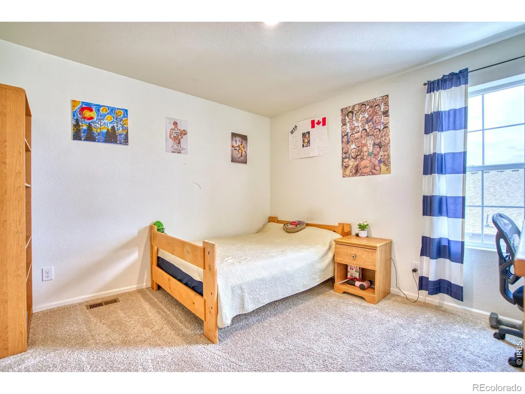 5340 Stagecoach Avenue Longmont CO 80504