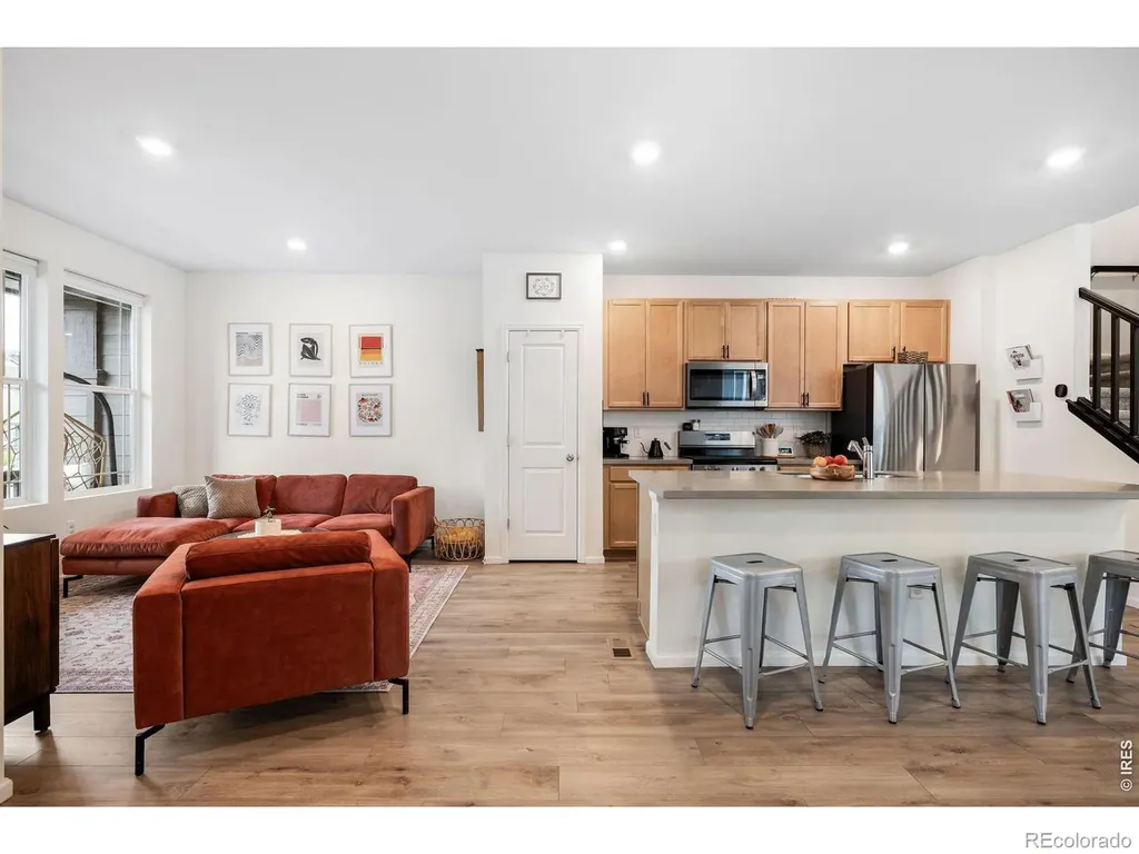 2501 Winding Drive Longmont CO 80504