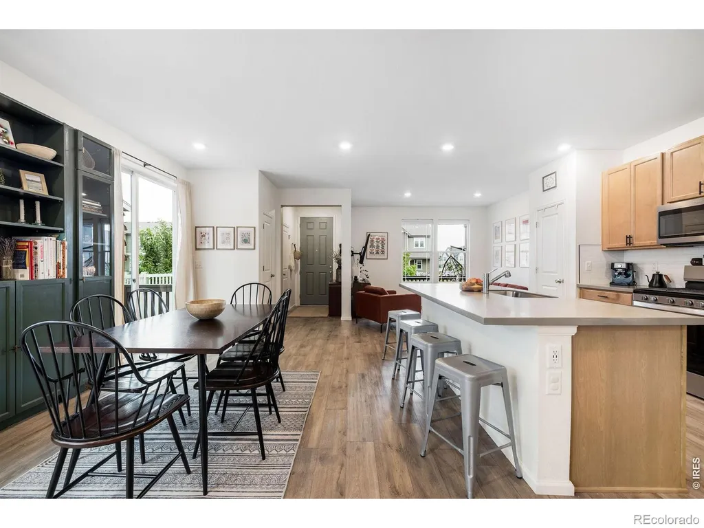2501 Winding Drive Longmont CO 80504