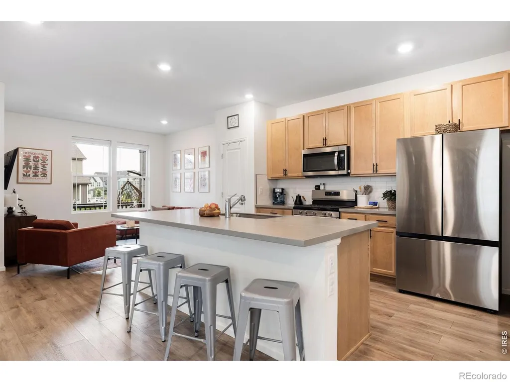 2501 Winding Drive Longmont CO 80504
