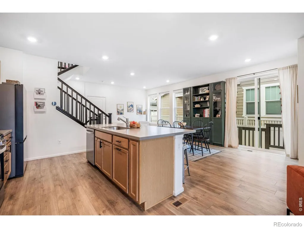 2501 Winding Drive Longmont CO 80504
