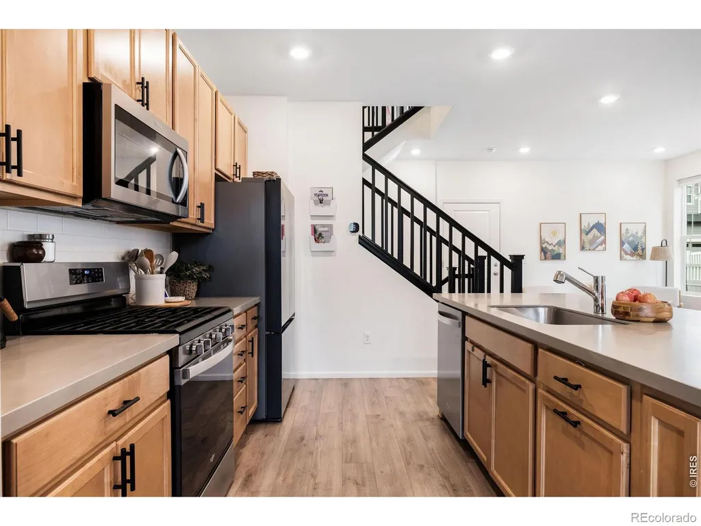 2501 Winding Drive Longmont CO 80504