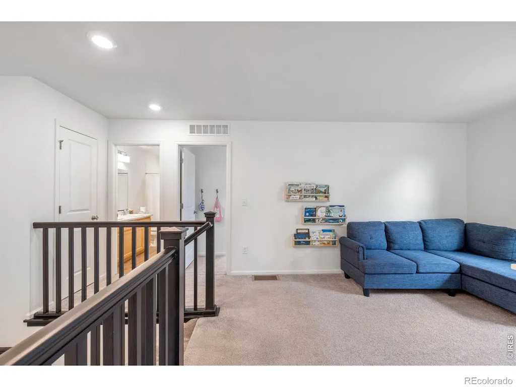 2501 Winding Drive Longmont CO 80504