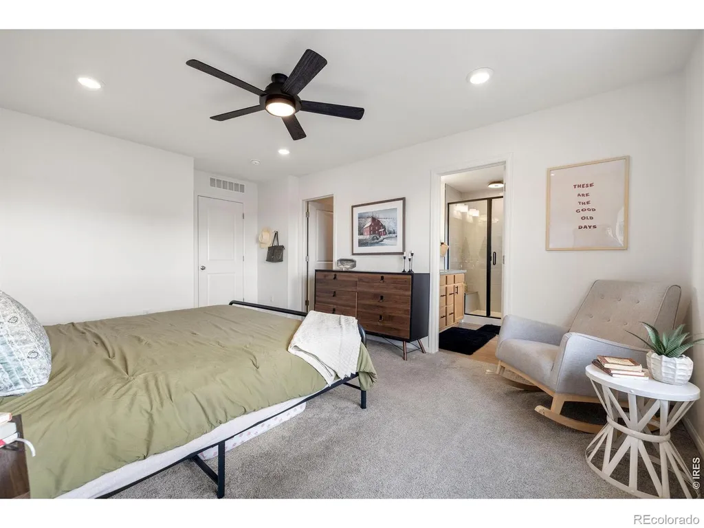 2501 Winding Drive Longmont CO 80504