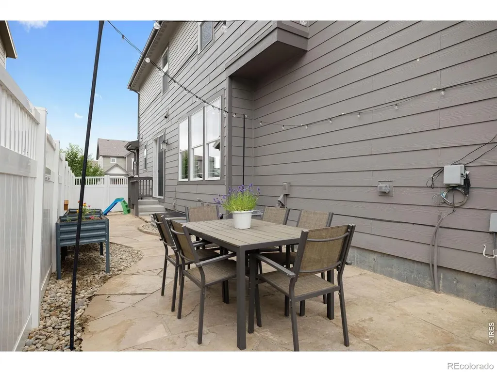 2501 Winding Drive Longmont CO 80504