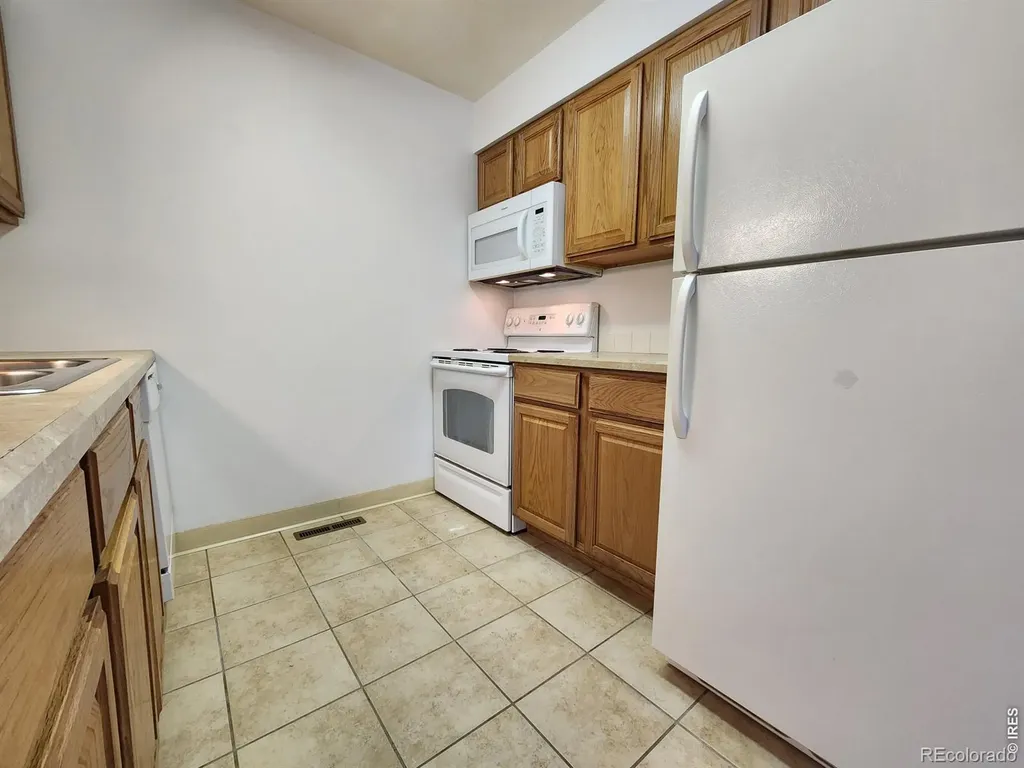 1155 S Saint Vrain Avenue Estes Park CO 80517