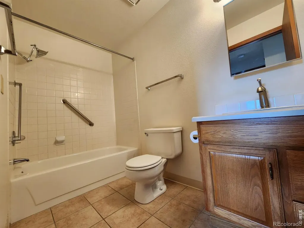 1155 S Saint Vrain Avenue Estes Park CO 80517