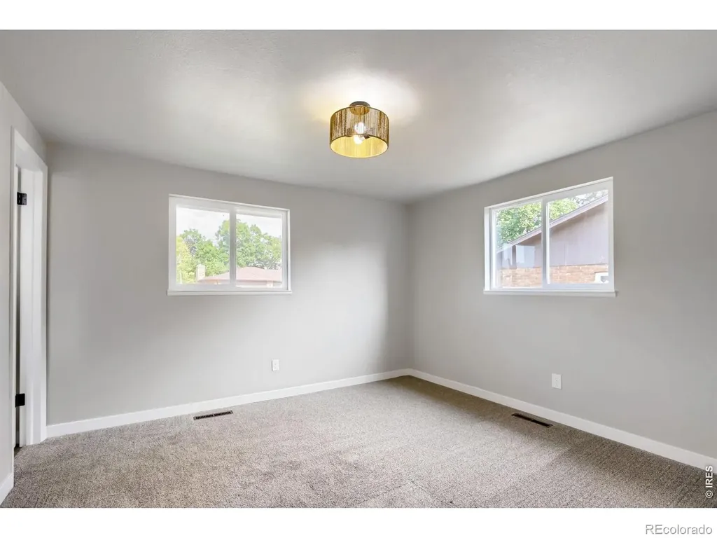 4869 N Roosevelt Avenue Loveland CO 80538