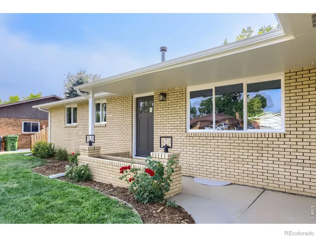 4869 N Roosevelt Avenue Loveland CO 80538