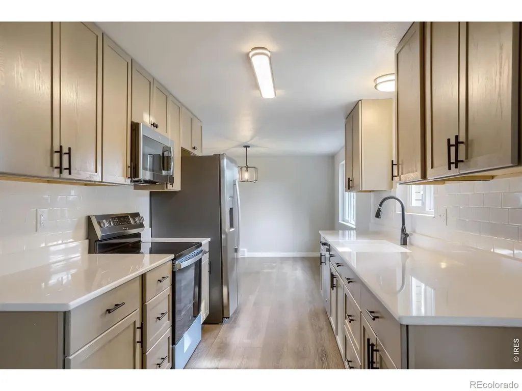 4869 N Roosevelt Avenue Loveland CO 80538