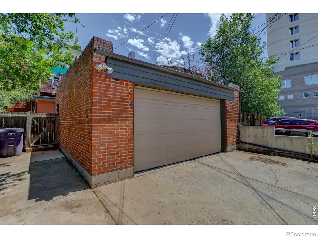 2109 N Gilpin Street Denver CO 80205