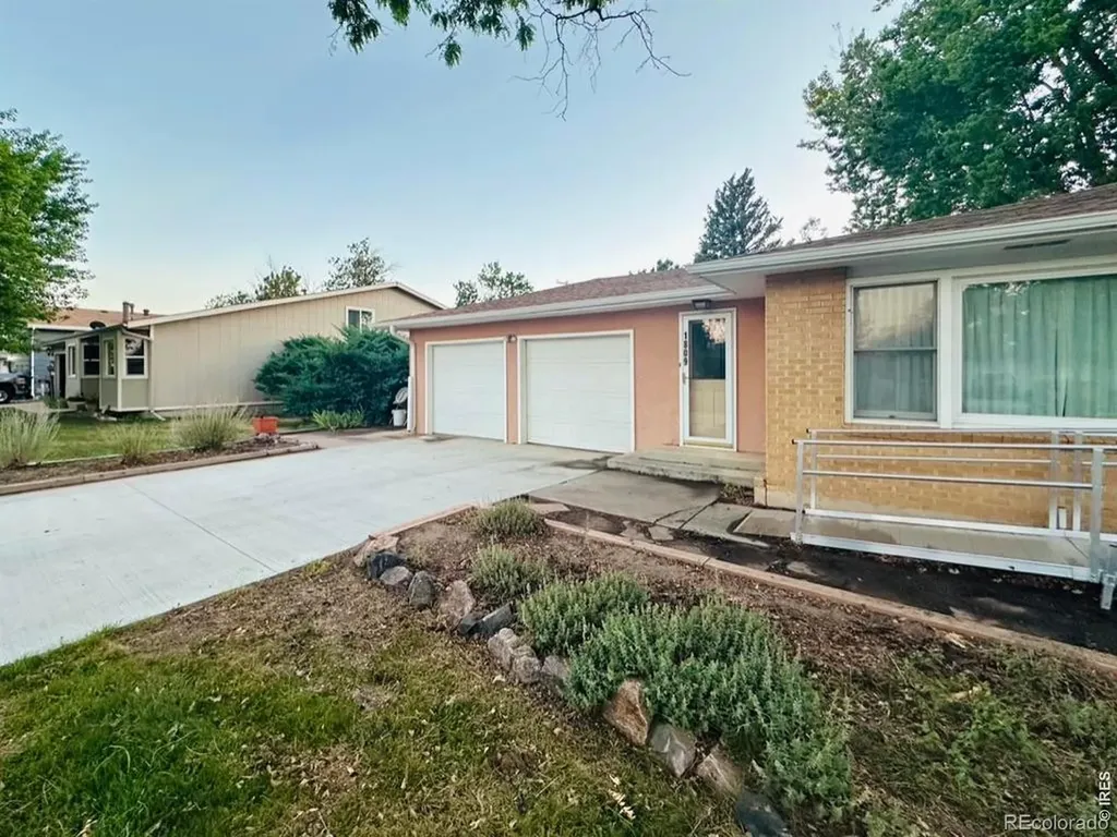 1809 Delwood Avenue Greeley CO 80631