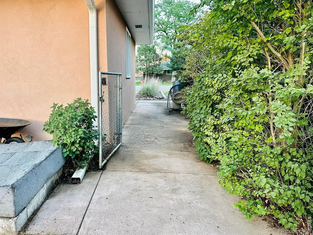 1809 Delwood Avenue Greeley CO 80631