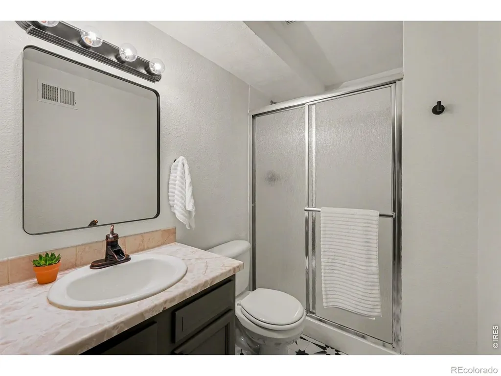 531 Alpine Street Longmont CO 80504