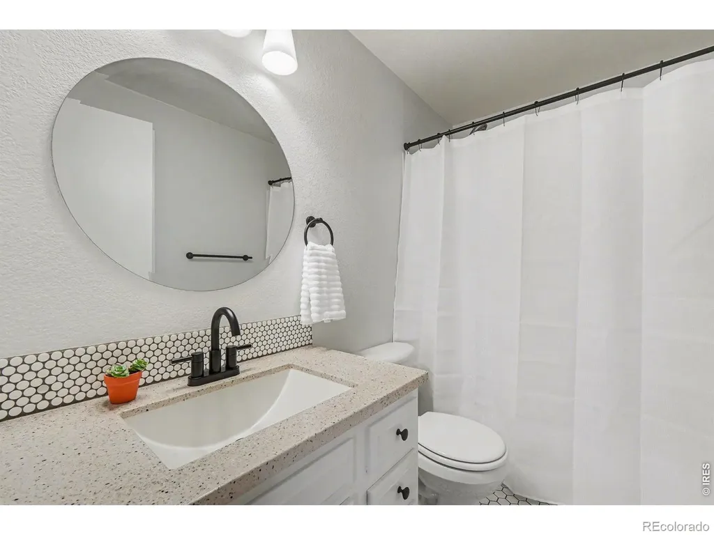 531 Alpine Street Longmont CO 80504