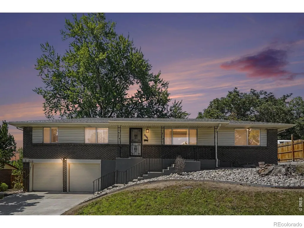 7927 Elmwood Lane Denver CO 80221