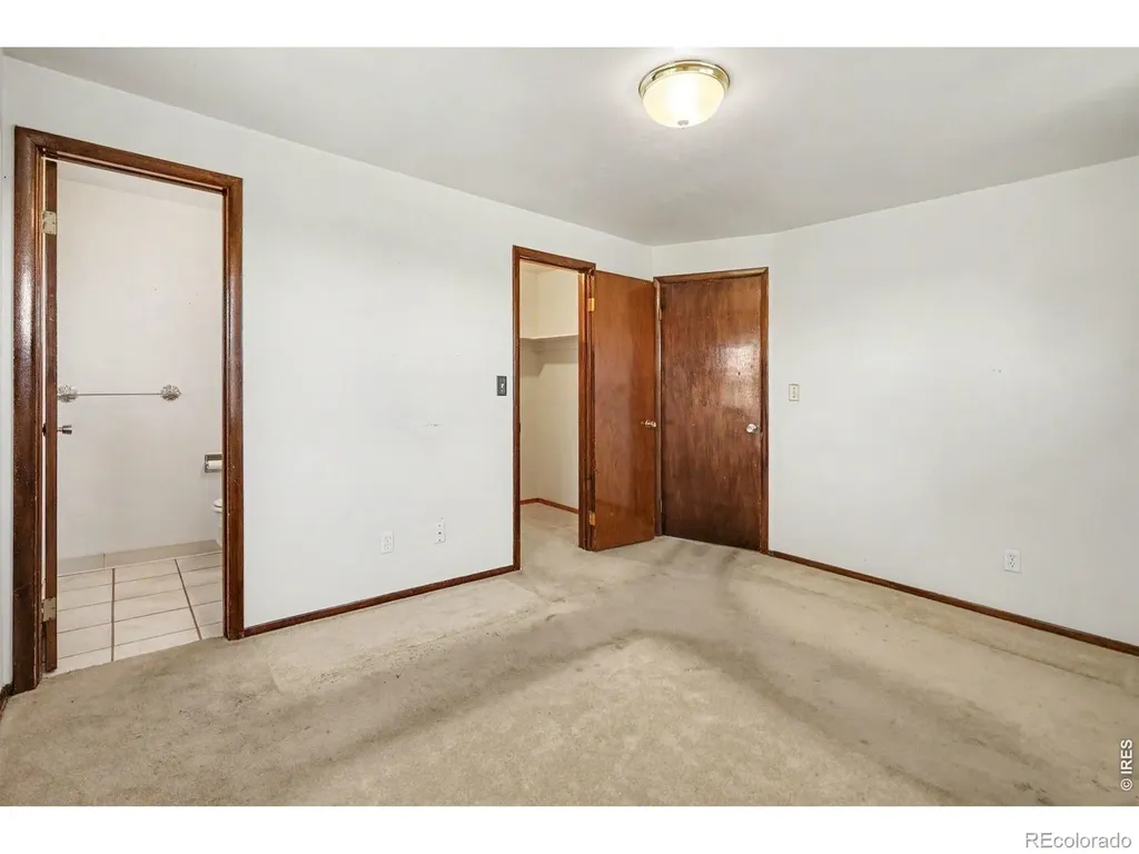7927 Elmwood Lane Denver CO 80221