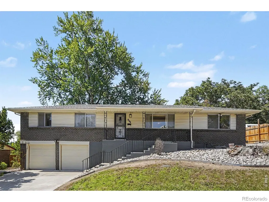 7927 Elmwood Lane Denver CO 80221