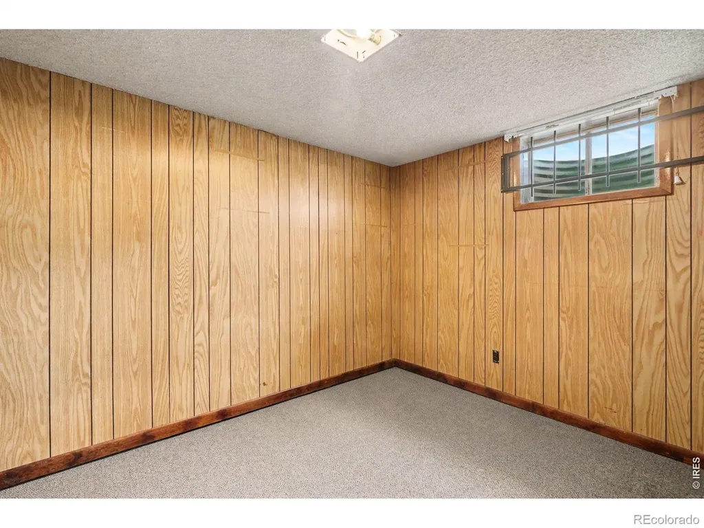 7927 Elmwood Lane Denver CO 80221
