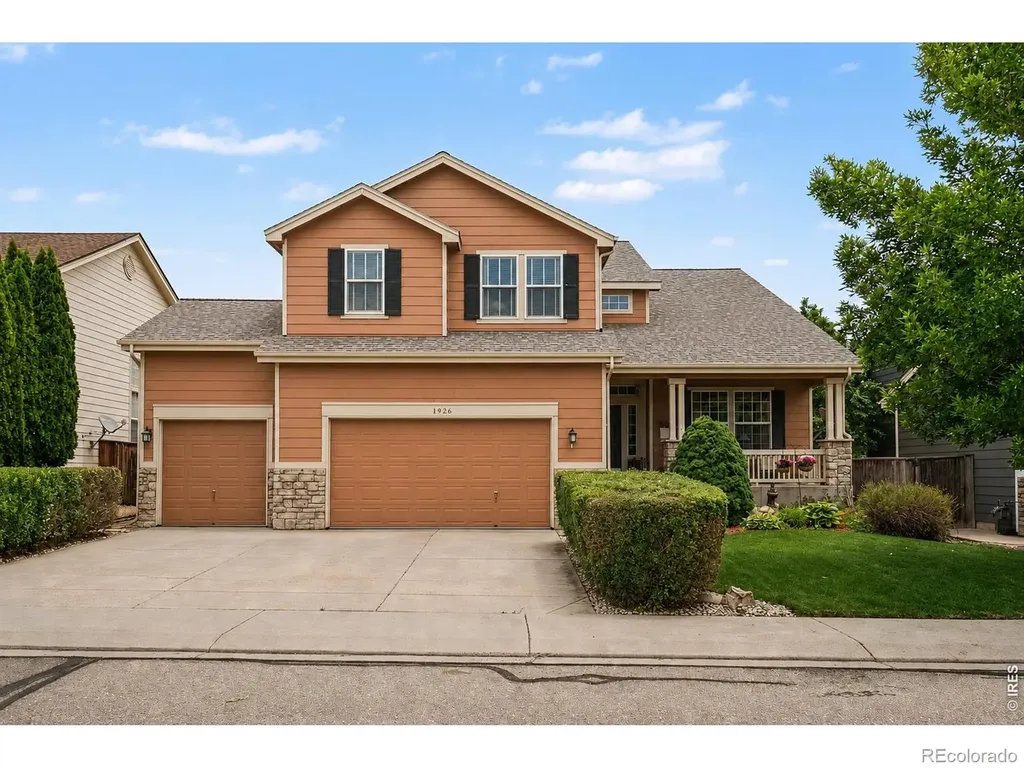 1926 Rannoch Drive Longmont CO 80504