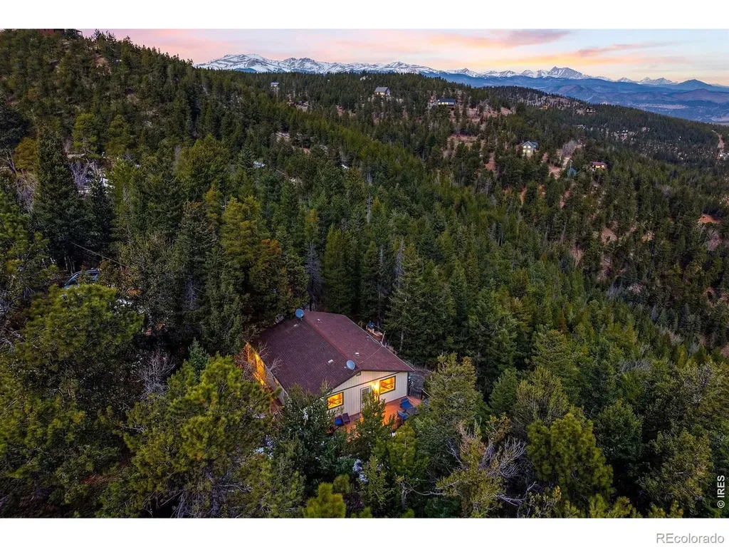 33090 Janelle Circle Golden CO 80403