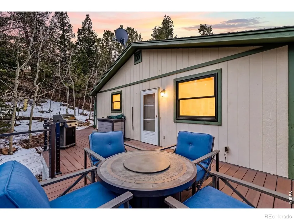 33090 Janelle Circle Golden CO 80403