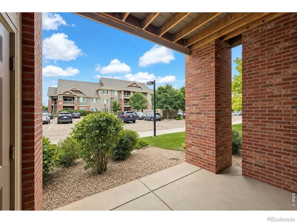 804 Summer Hawk Drive Longmont CO 80504