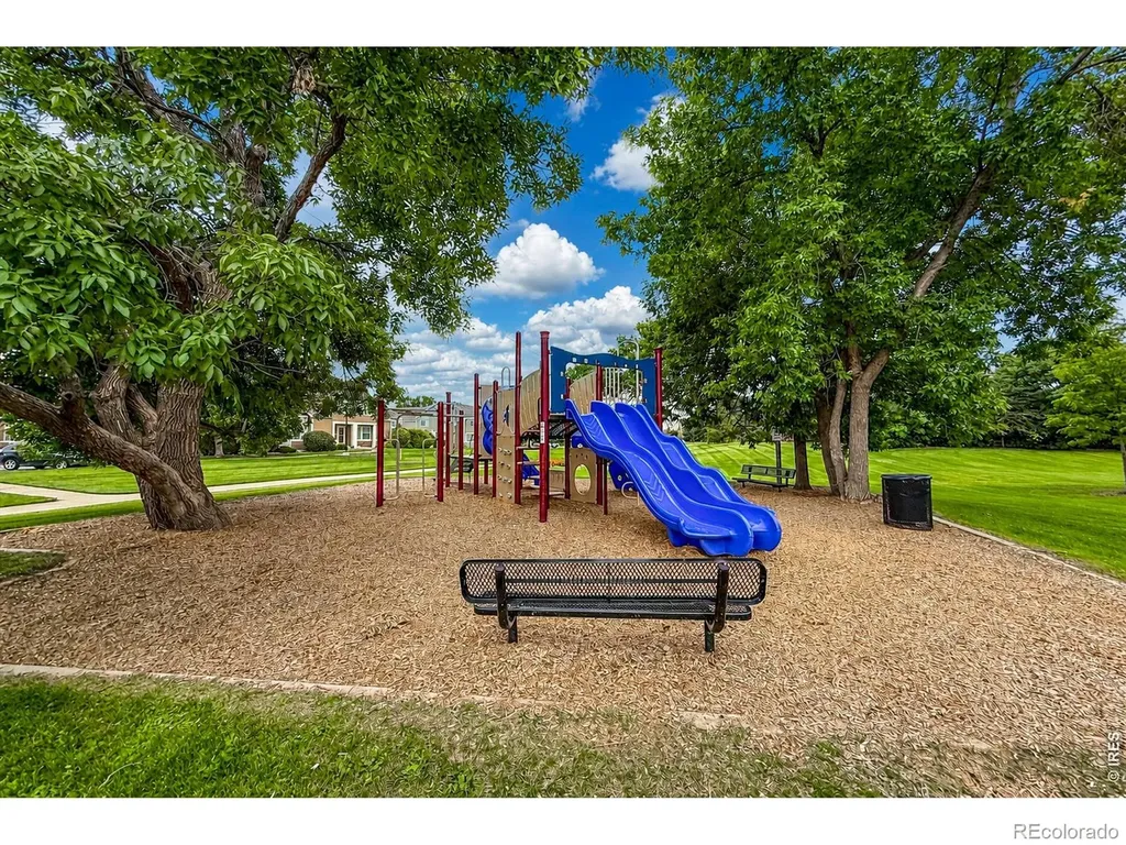 804 Summer Hawk Drive Longmont CO 80504