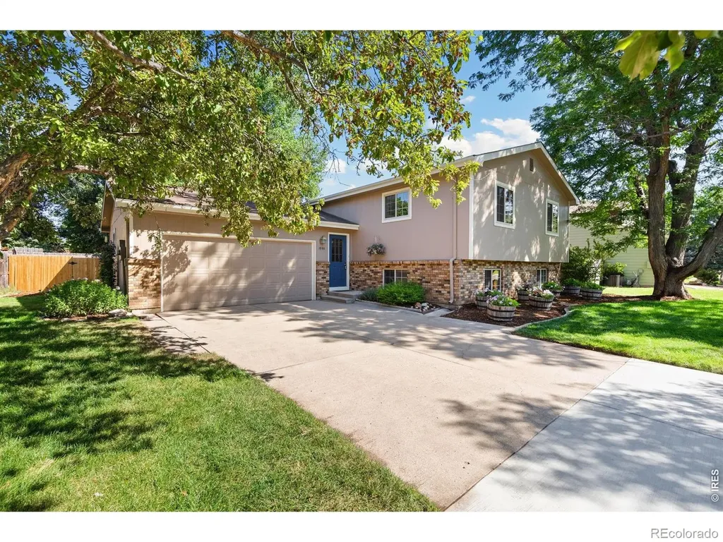 1955 Sandalwood Lane Fort Collins CO 80526