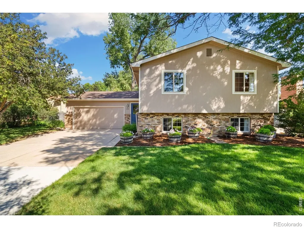 1955 Sandalwood Lane Fort Collins CO 80526