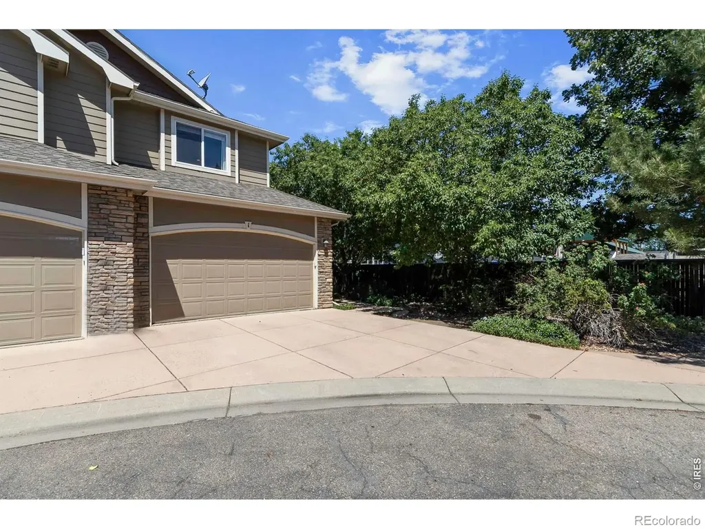702 Cairnes Drive Fort Collins CO 80524