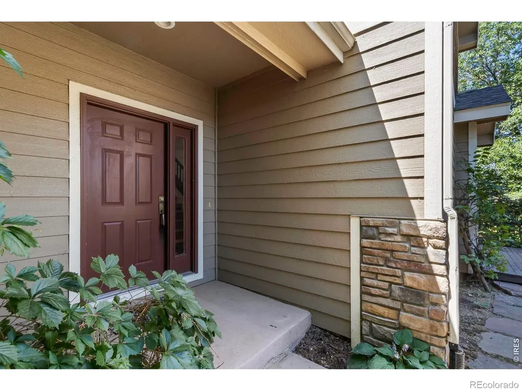 702 Cairnes Drive Fort Collins CO 80524