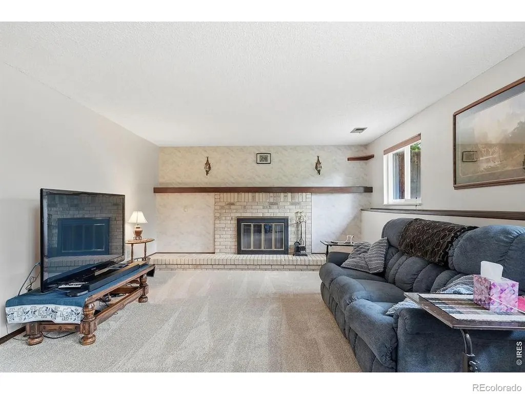 8240 Garland Drive Arvada CO 80005