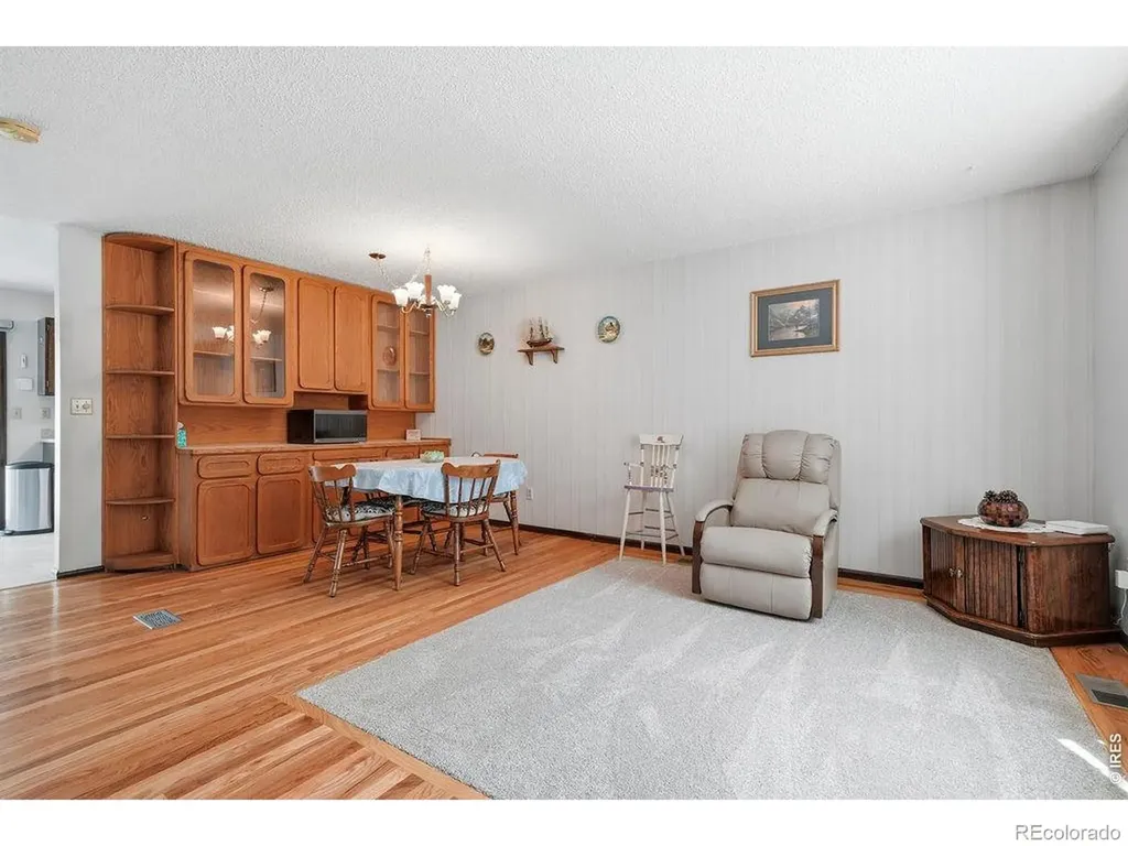 8240 Garland Drive Arvada CO 80005